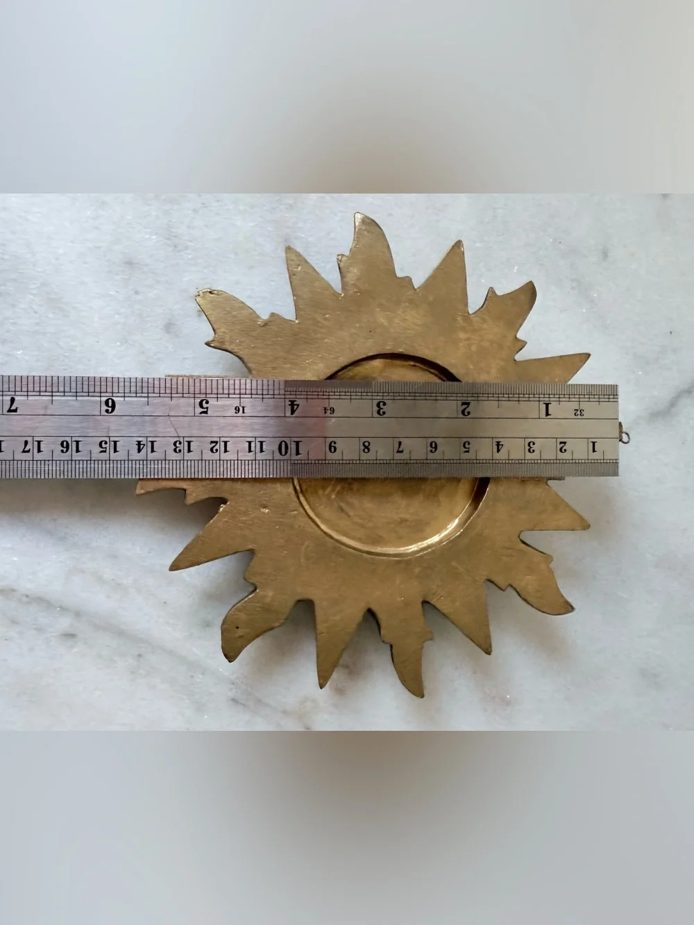 Decorative Sunburst Wall Mirror in Antique Gold